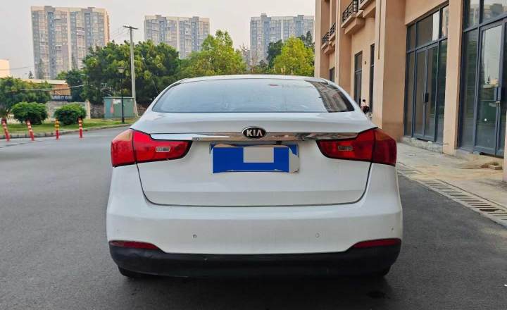 起亚 K3 2013款 1.6L 手动GLS