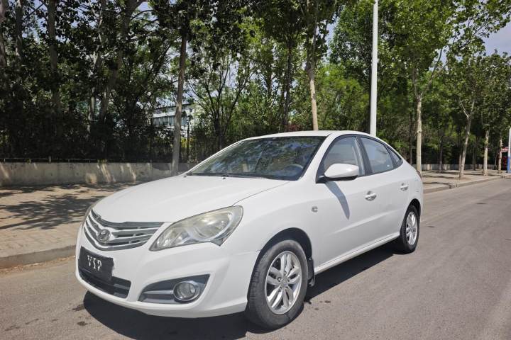现代 悦动 2011款 1.6L 手动舒适型