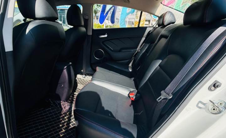 起亚 K3 2016款 1.6L 自动GLS