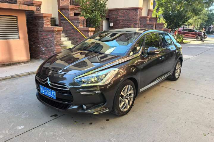 DS  5 1.6T 雅致版THP160