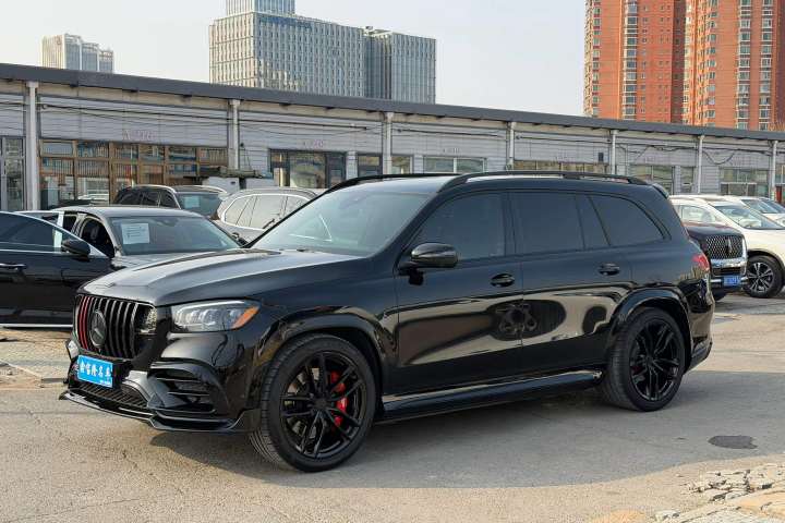 奔驰 GLS 2022款 GLS 450 4MATIC 时尚型
