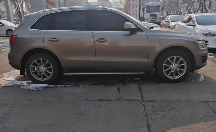 奥迪 Q5 2012款 2.0TFSI 舒适型