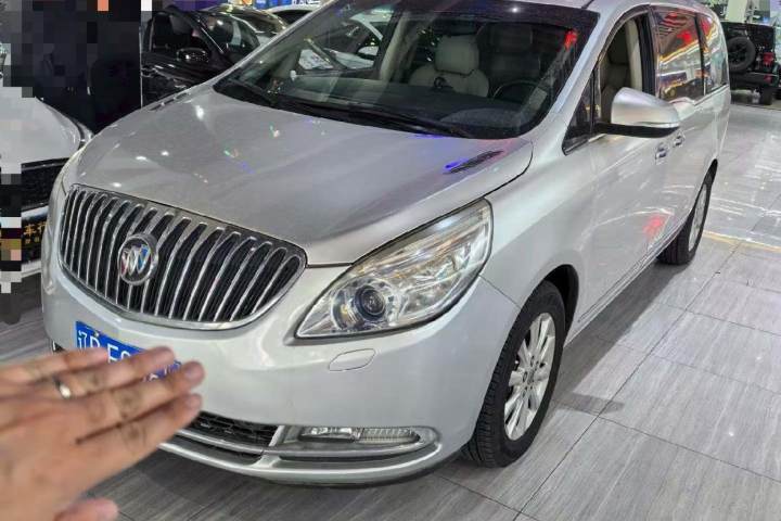 别克 GL8 3.0L GT豪华商务豪雅版