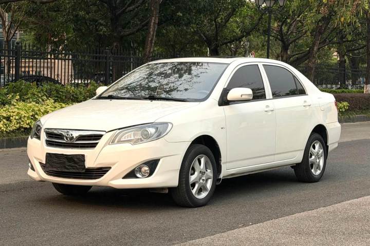 丰田 花冠 1.6L 自动豪华版