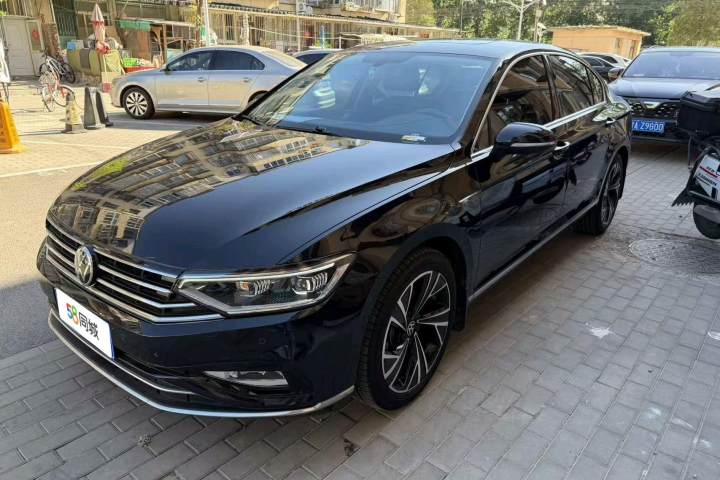 大众 迈腾 330TSI DSG 30周年纪念版