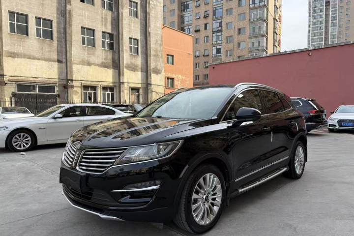 林肯 MKC 2.0T 四驱尊雅版