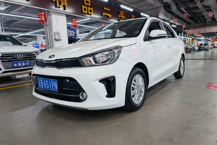 起亚 焕驰 1.4L 自动智享版Value 国VI