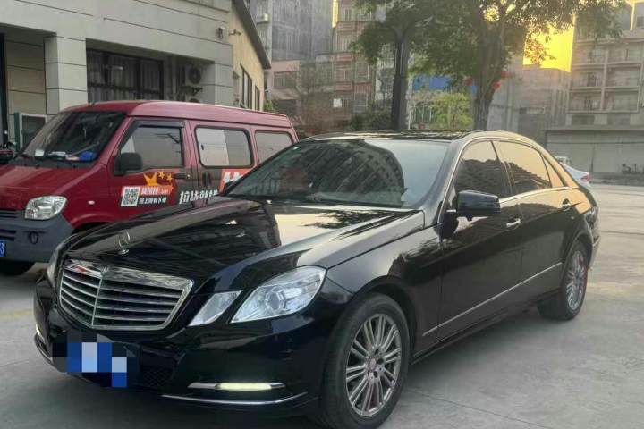 奔驰 E级 E 260 L CGI优雅型
