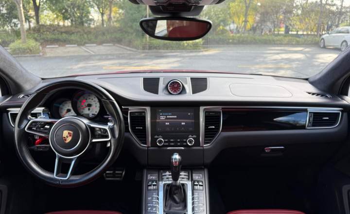 保时捷 Macan 2017款 Macan Turbo 3.6T