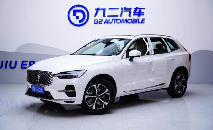 沃尔沃 XC60 2026款 B5 四驱智逸豪华版