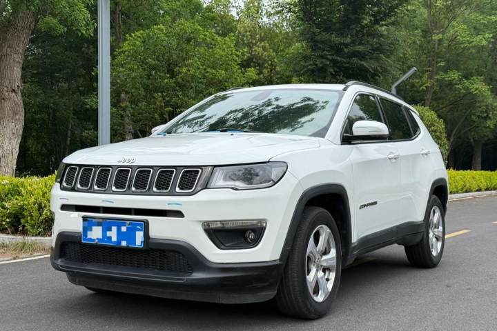 Jeep 指南者 200T 自动家享版