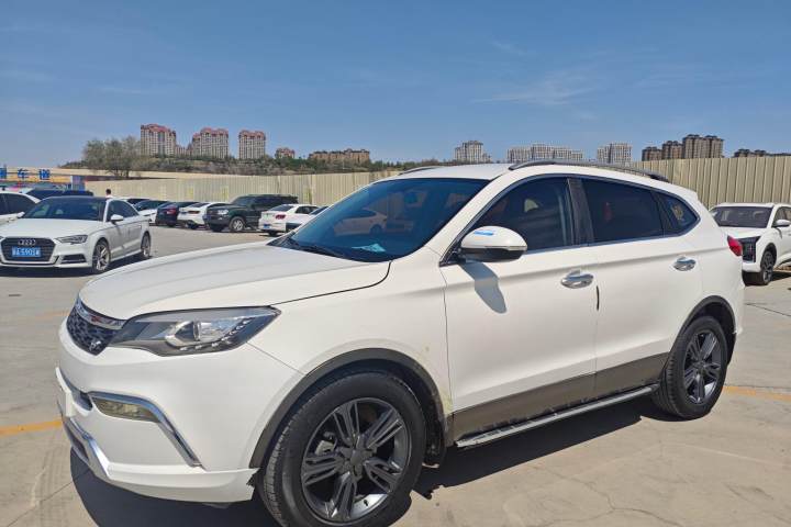 猎豹汽车 猎豹CS10 2.0T 手动风尚型