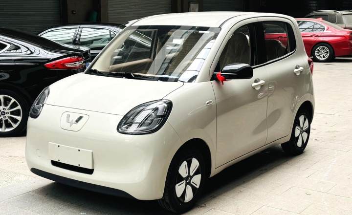 五菱汽车 宏光MINIEV 2025款 第四代 四门版 进阶款