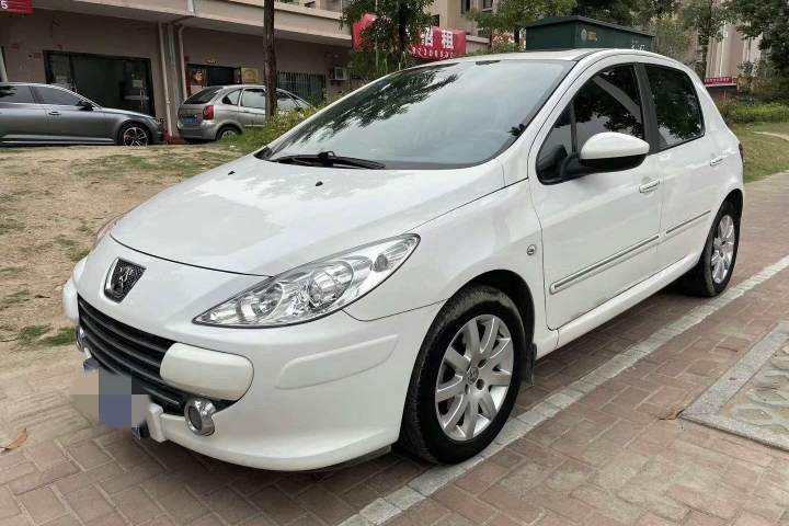 标致 307 两厢 1.6L 自动舒适版