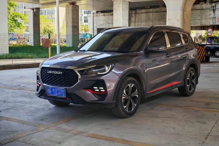 捷途 X70 2023款 1.5T DCT梦想版 7座