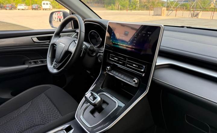 哈弗 M6 2023款 PLUS 1.5T DCT精英智联型