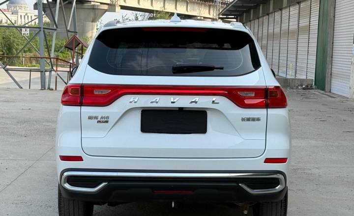 哈弗 M6 2023款 PLUS 1.5T DCT精英智联型