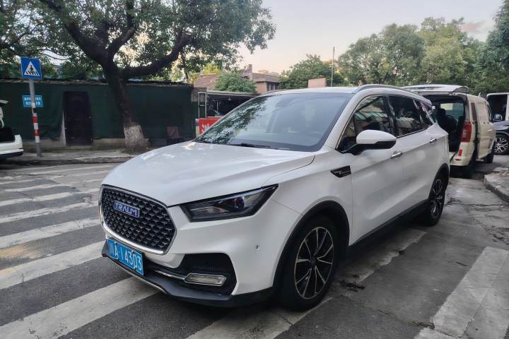 君马汽车 君马S70 1.5T 自动豪华型 5座