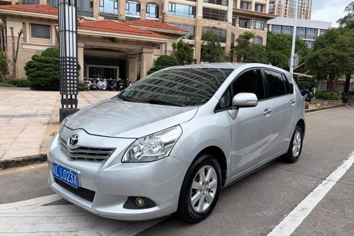 丰田 逸致 180E CVT精英多功能版