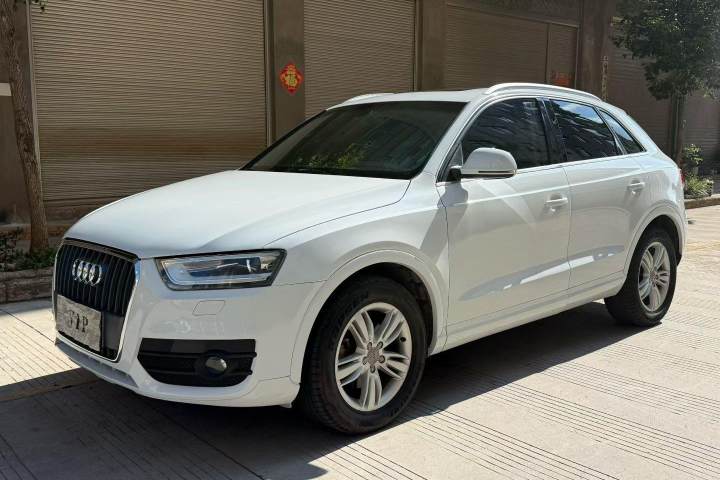 奥迪 Q3 35 TFSI quattro 豪华型