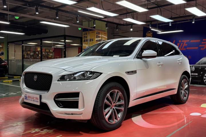 捷豹 FPACE 2016款 2.0T 两驱RSport运动版