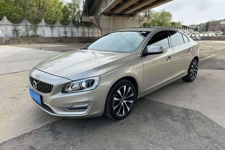 沃尔沃 S60 S60L 改款 T5 智进进阶版
