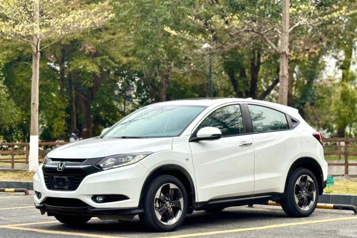本田 缤智 1.8L CVT两驱先锋型