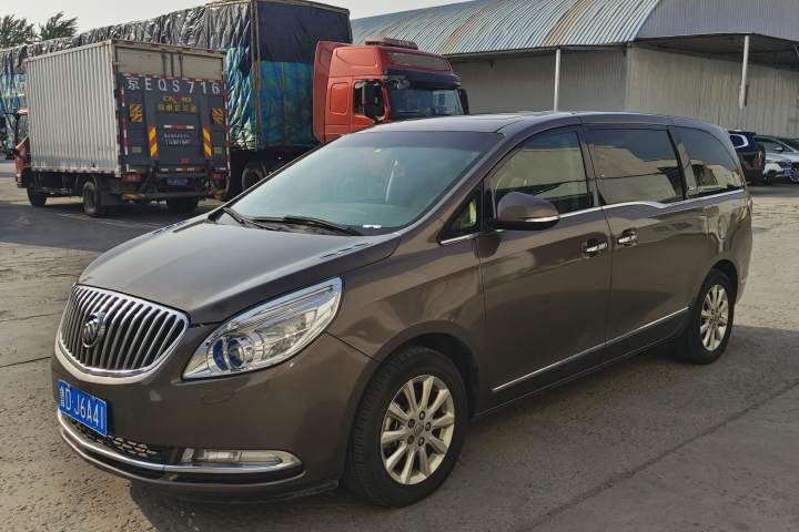 别克 GL8 3.0L GT豪华商务豪雅版