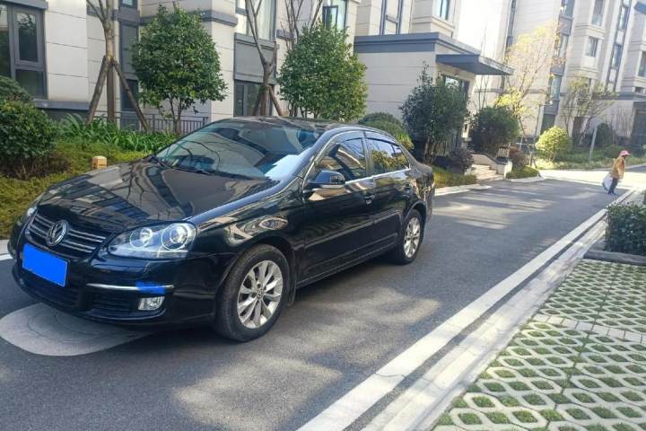 大众 速腾 2011款 1.6L 手动时尚型