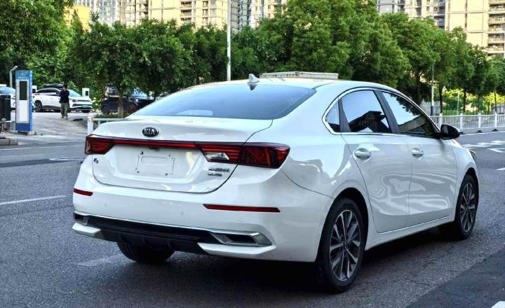 起亚 K3 2020款 1.5L CVT时尚版