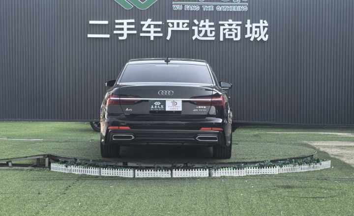 奥迪 A6L 2021款 45 TFSI 臻选动感型