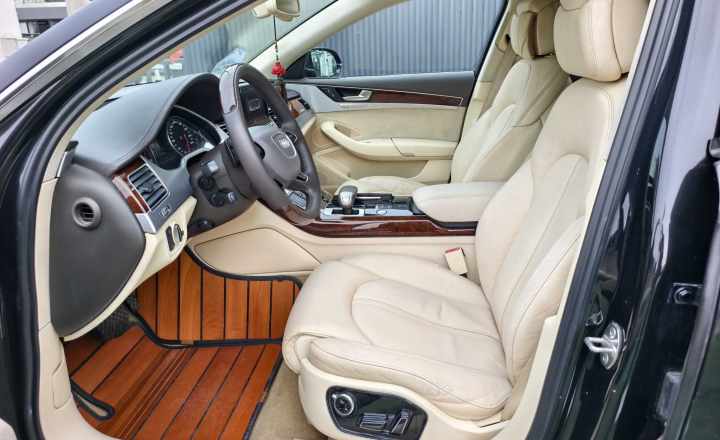 奥迪 A8 2012款 A8L 45 TFSI quattro舒适型