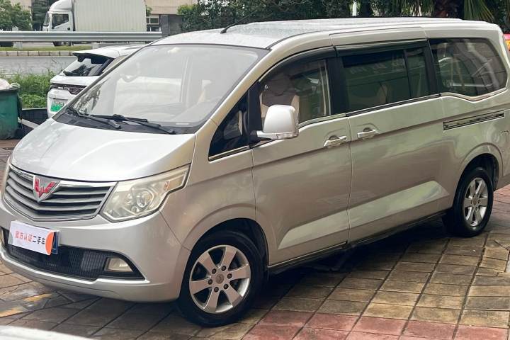 五菱汽车 五菱征程经典 1.8L舒适型LJ479QE2