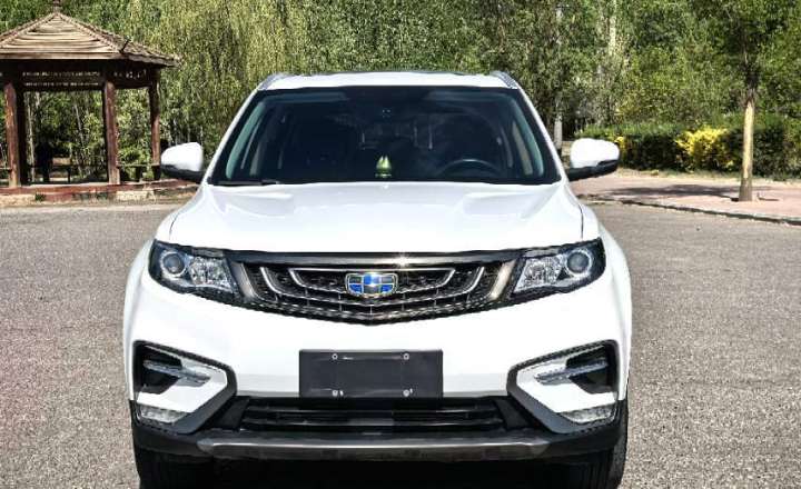 吉利汽车 博越 2018款 1.8TD 手动两驱智雅型