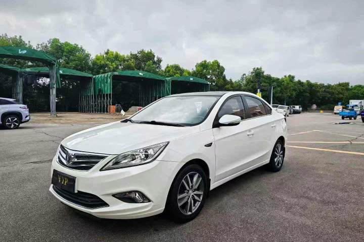 长安 逸动 1.6L 自动尊贵型 国V
