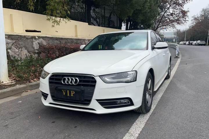奥迪 A4L 2016款 35 TFSI 自动技术型