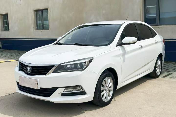 长安 悦翔V7 1.6L 手动乐享型 国V