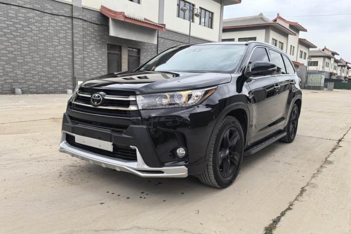 丰田 汉兰达 2.0T 四驱百万纪念版 7座