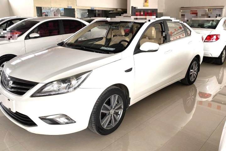 长安 逸动 1.6L 手动风尚型