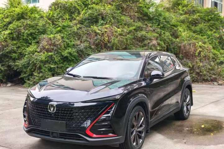 长安 UNI-T 1.5T 尊贵型