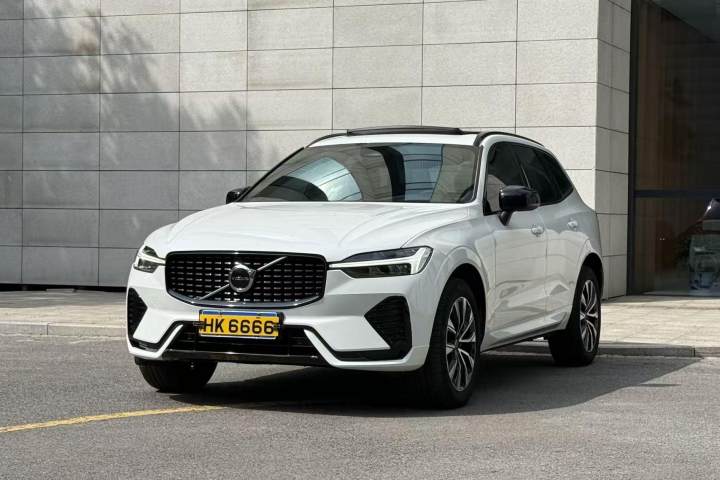 沃尔沃 XC60 2023款 B5 四驱智远运动版