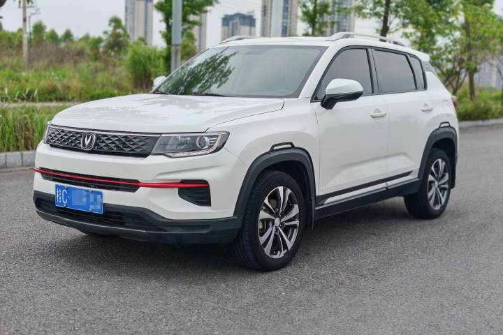 长安 CS35PLUS 2021款 荣耀百万版 1.6L CVT豪华版