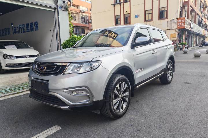 吉利汽车 博越 2.0L 手动智联型