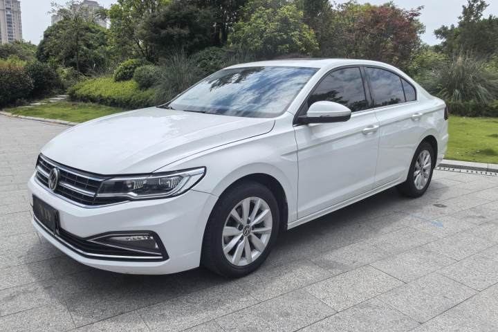 大众 宝来 2021款 1.5L 自动豪华智联版