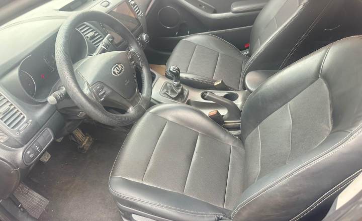 起亚 K3 2013款 1.6L 手动GLS