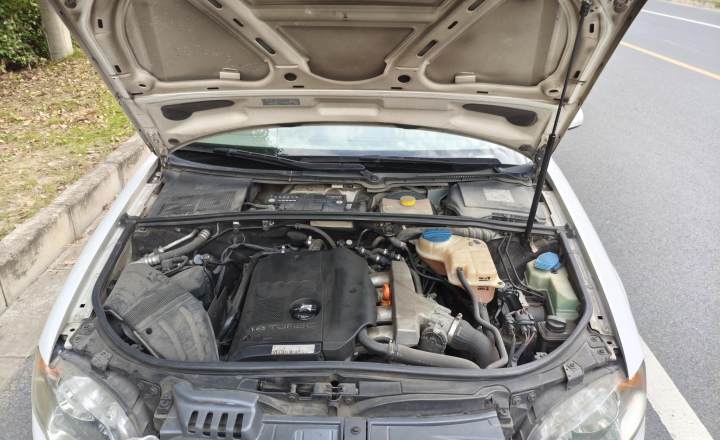 奥迪 A4 2008款 1.8T 自动豪华型