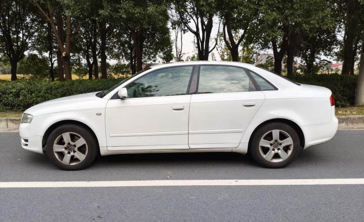 奥迪 A4 2008款 1.8T 自动豪华型