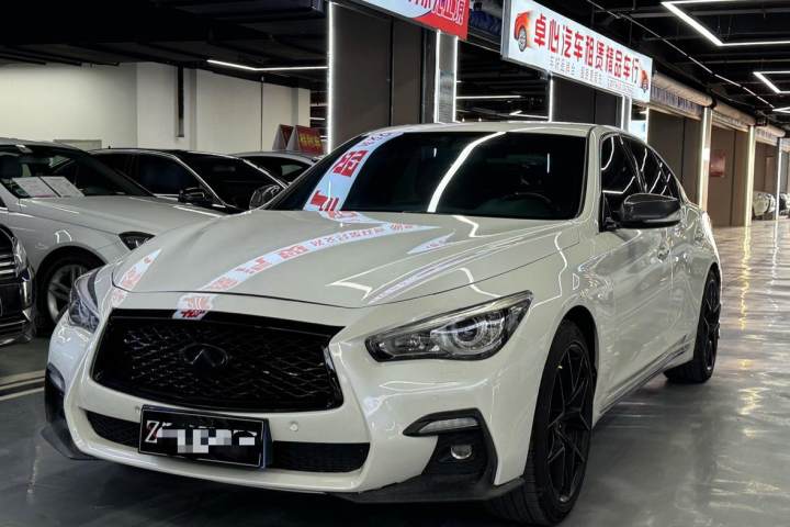 英菲尼迪 Q50L 2016款 2.0T 悦享版