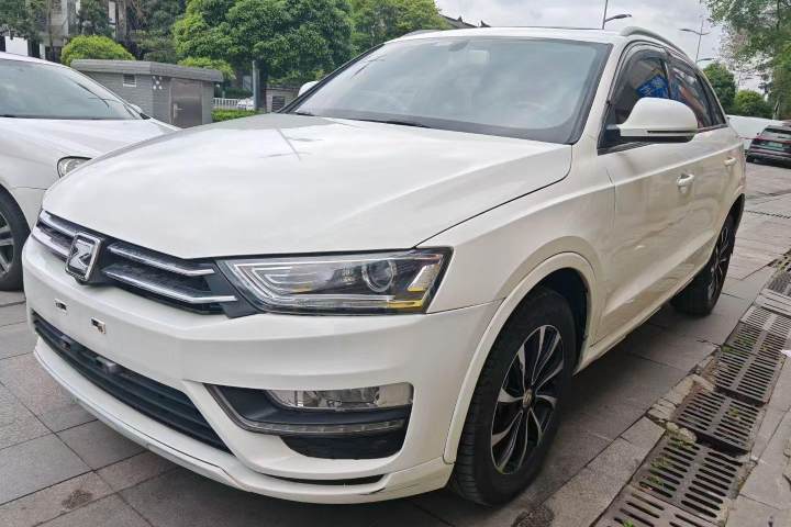 众泰 SR7 1.5T CVT魔方之心版 国V