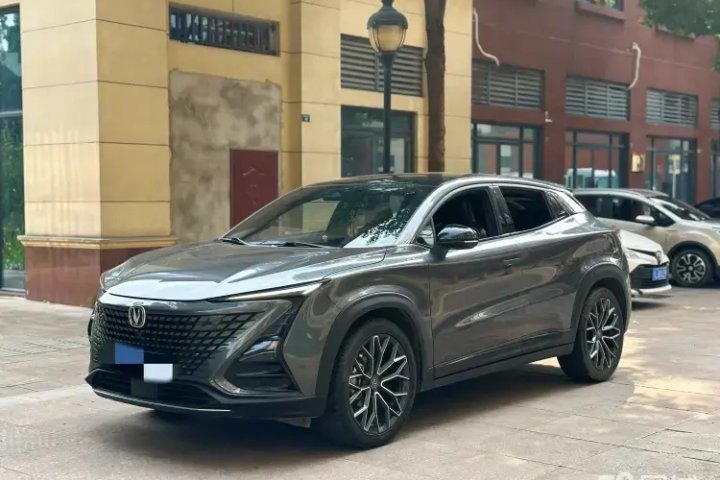 长安 UNI-T 1.5T 卓越型